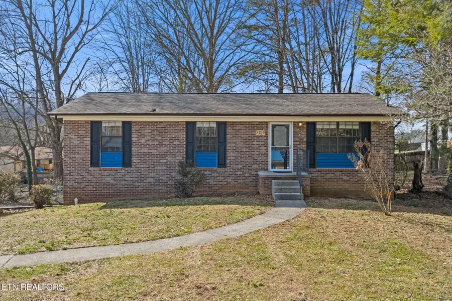 7129 Hurst Lane, Knoxville, TN 37918 - #2