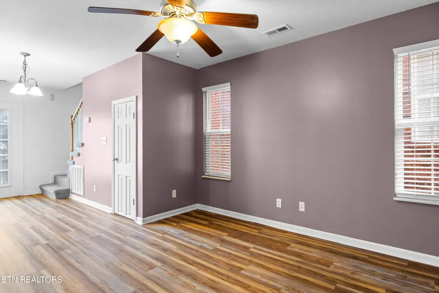 812 Blue Spruce Way, Knoxville, TN 37912 - #3