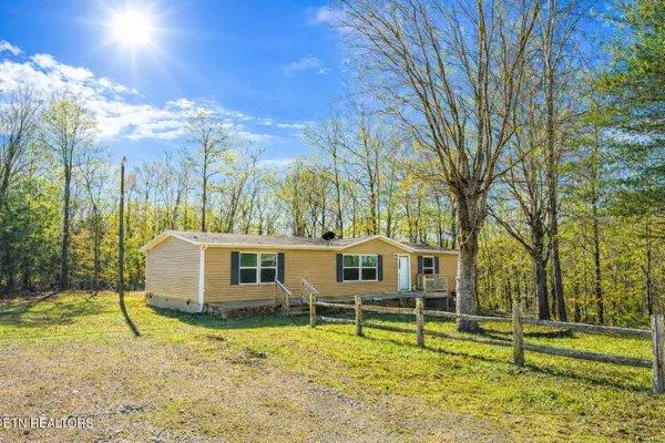 2326 Huntsville Hill Rd, Helenwood, TN 37755