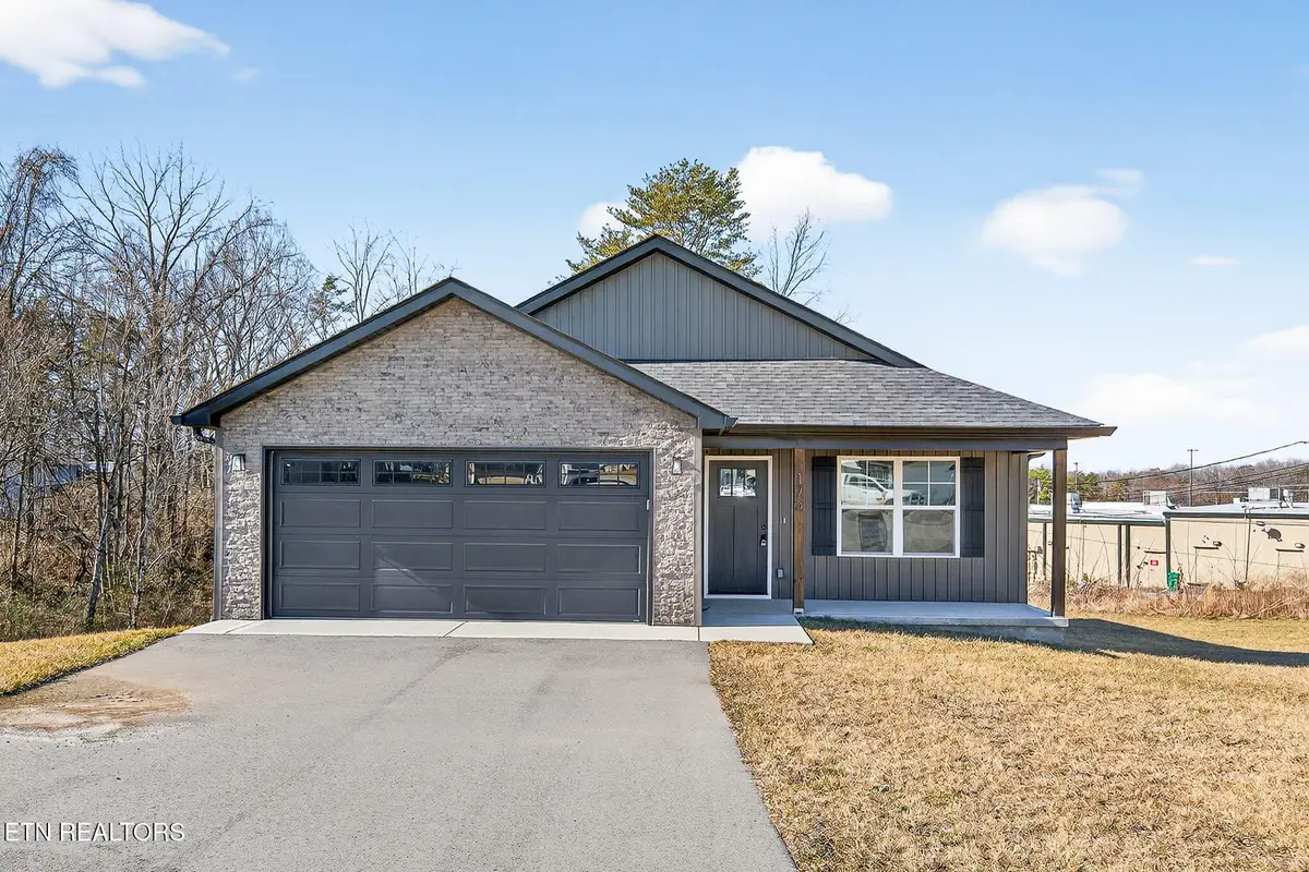 175 Sky View Meadow Drive, Crossville, TN 38555 - #1