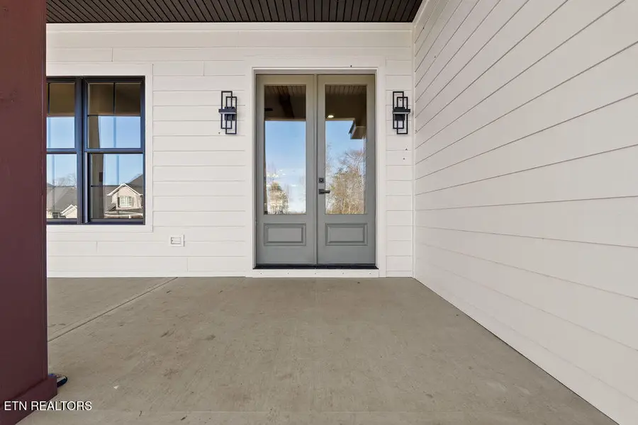 330 Falcon Tr, Vonore, TN 37885 - #3