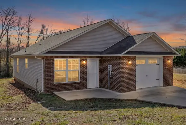 1702 Watauga St, Sevierville, TN 37876