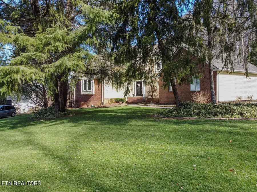 2419 Breckenridge St, Athens, TN 37303 - #2
