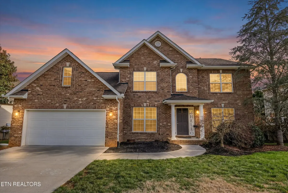 901 Heathgate Rd, Knoxville, TN 37922 - #1