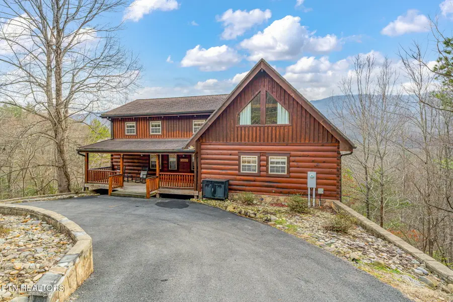 206 Rodeo Drive, Gatlinburg, TN 37738 - #2