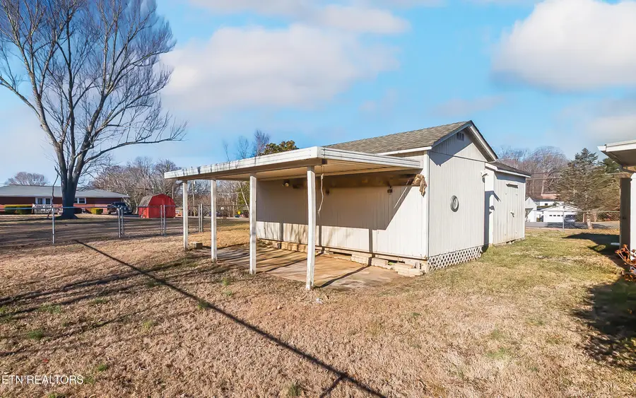 8029 Sharp Rd, Powell, TN 37849 - #2