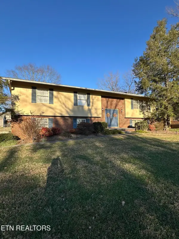 7712 Castlecomb Rd, Powell, TN 37849