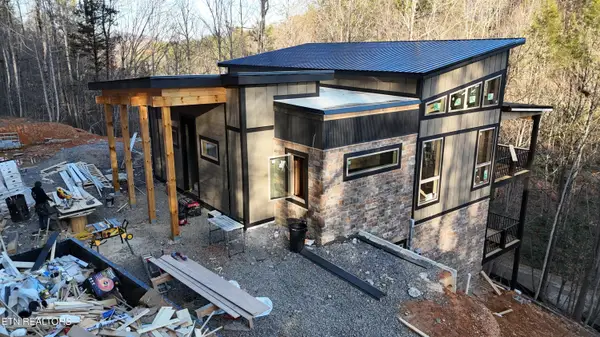 524 Ogle Drive, Pigeon Forge, TN 37863