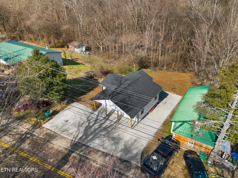 1100 Valley Home Rd, Morristown, TN 37813 - #3