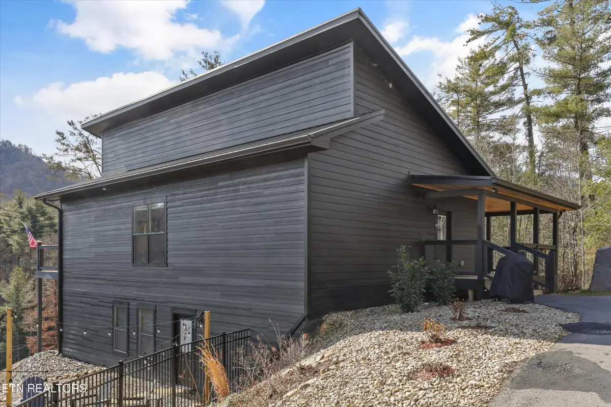 2630 Waldens Creek Rd, Sevierville, TN 37862 - #1