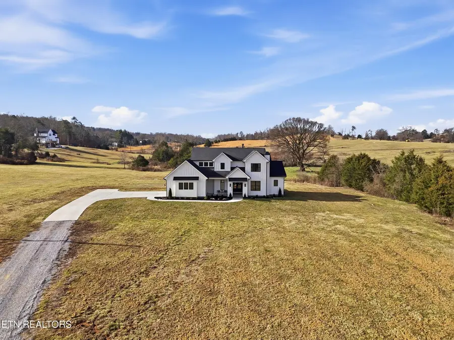 4513 Big Springs Rd, Greenback, TN 37742 - #3