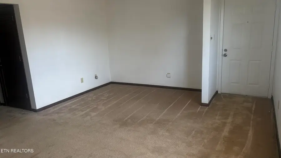 810 Highland Drive #103, Knoxville, TN 37912 - #3