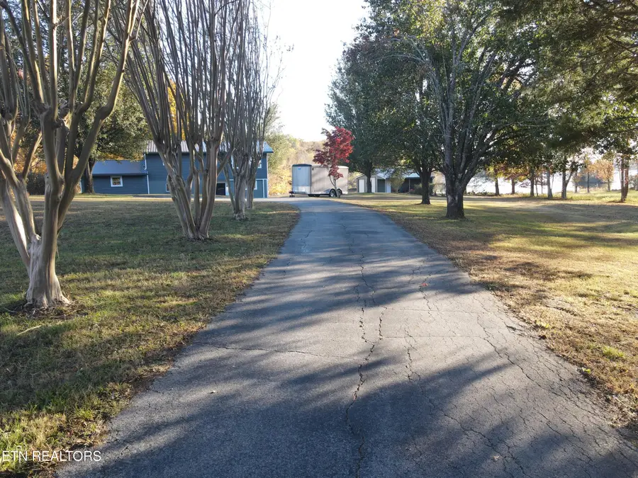 254 Karen Drive, Spring City, TN 37381 - #3