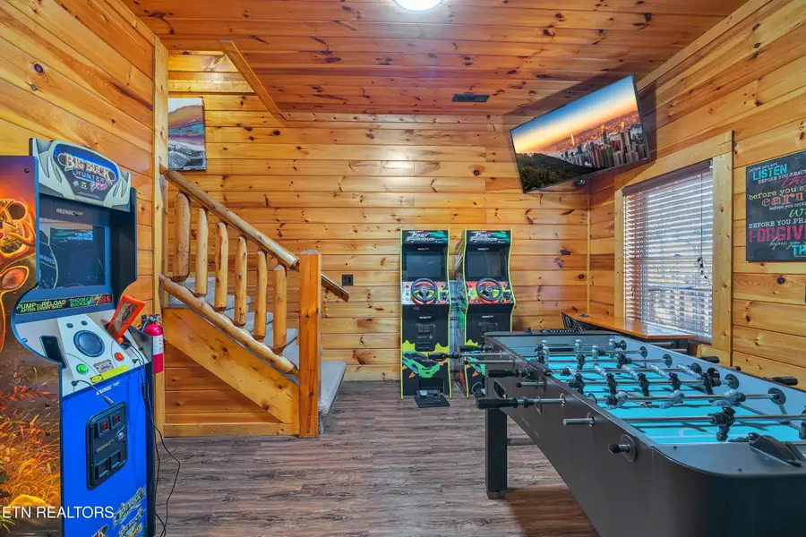 1551 Rainbow Ridge Rd, Sevierville, TN 37862 - #3