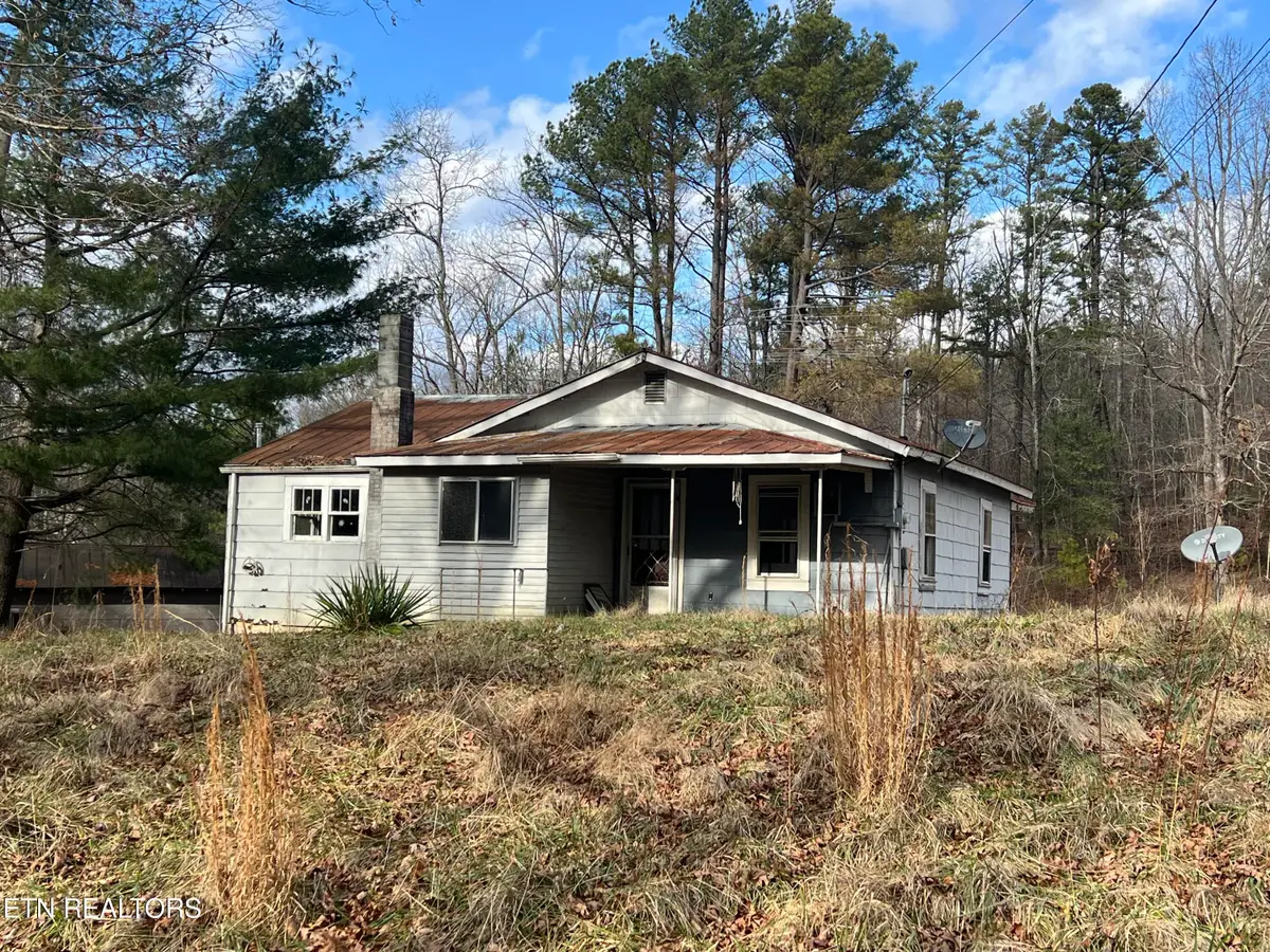 1600 Paint Rock Rd, Oneida, TN 37841 - #1