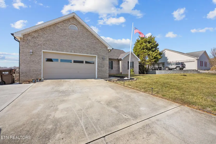280 Hilltop Drive, Lenoir City, TN 37772 - #2