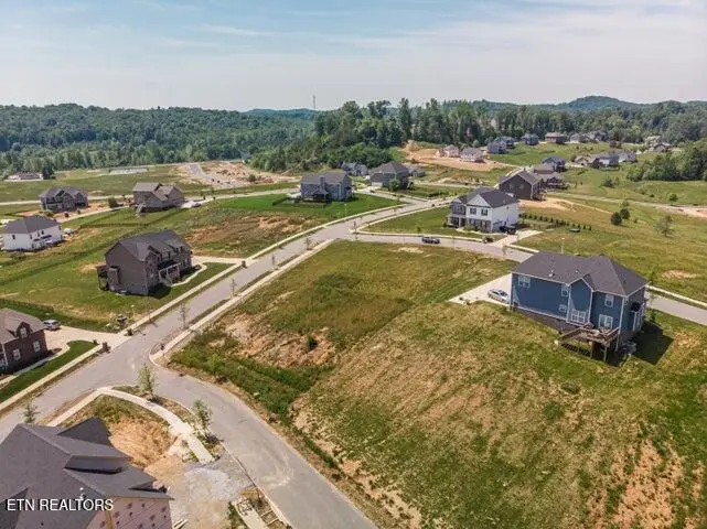 100 Hollyberry Rd, Oak Ridge, TN 37830 - #3