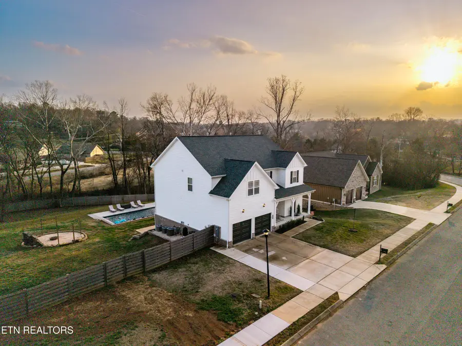 420 Holland Springs Drive, Maryville, TN 37803 - #2