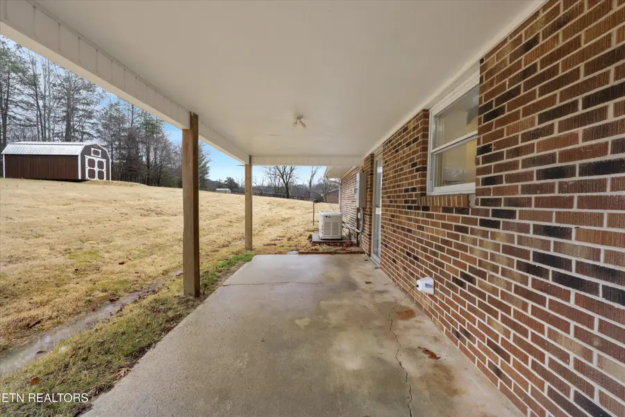 128 Walter Way, Harriman, TN 37748 - #3