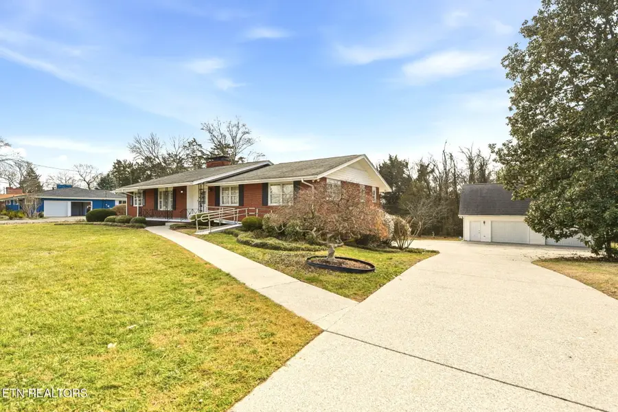 7312 Sheffield Drive, Knoxville, TN 37909 - #2