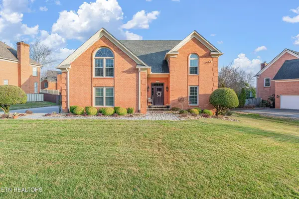 609 Sedgley Drive, Knoxville, TN 37922