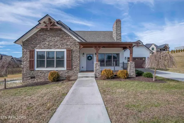 1562 Pullen Rd, Sevierville, TN 37862