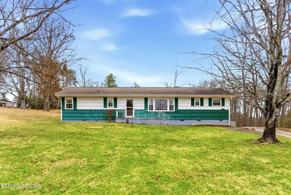 8304 Sevierville Pike, Knoxville, TN 37920