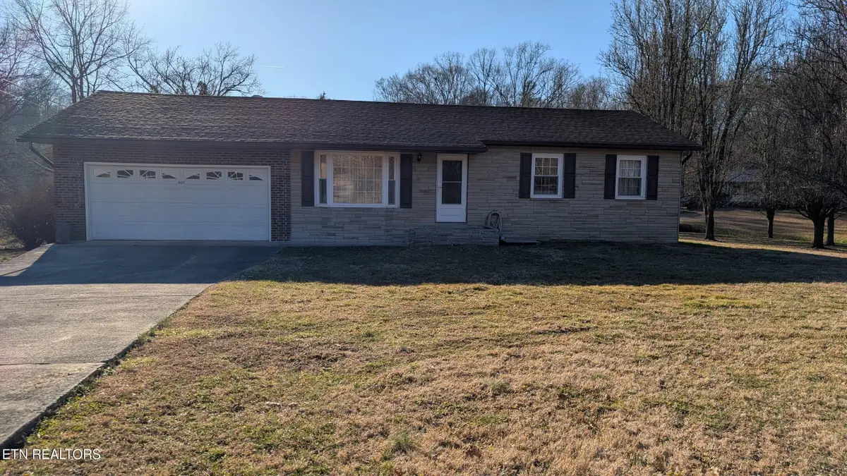 400 Maple Ave, Oliver Springs, TN 37840 - #1