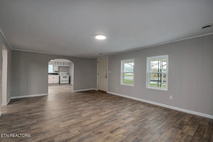 1618 Hogan St, Athens, TN 37303 - #2