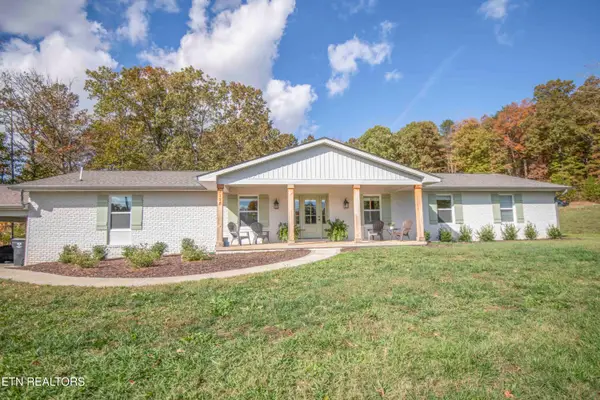 2130 Cusick Circle, Lenoir City, TN 37772