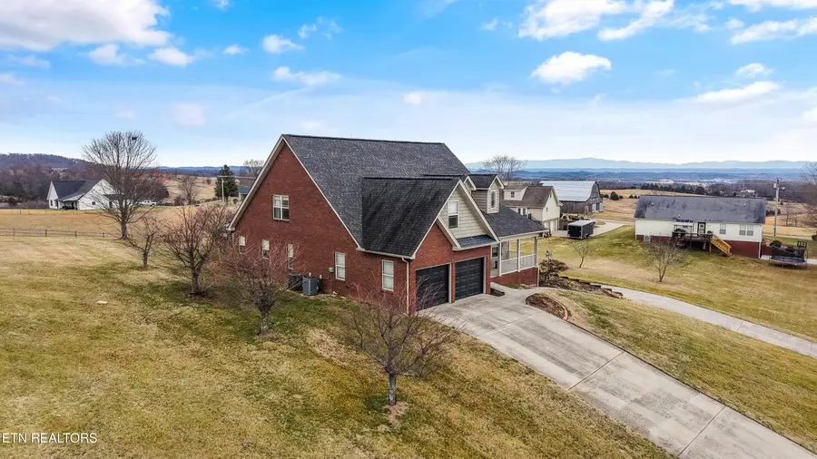 1484 Windfield Drive, Morristown, TN 37813 - #2