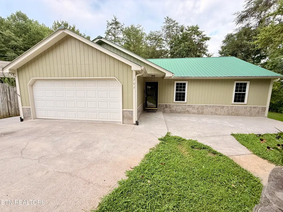 702 Hamid Place, Knoxville, TN 37920 - #1