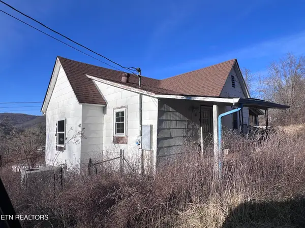 115 7th Ave, Jellico, TN 37762