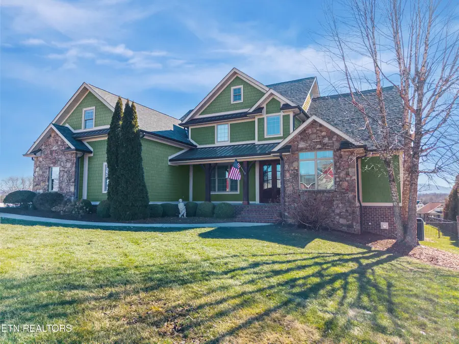 306 E Hawthorne Court, Greeneville, TN 37745 - #2