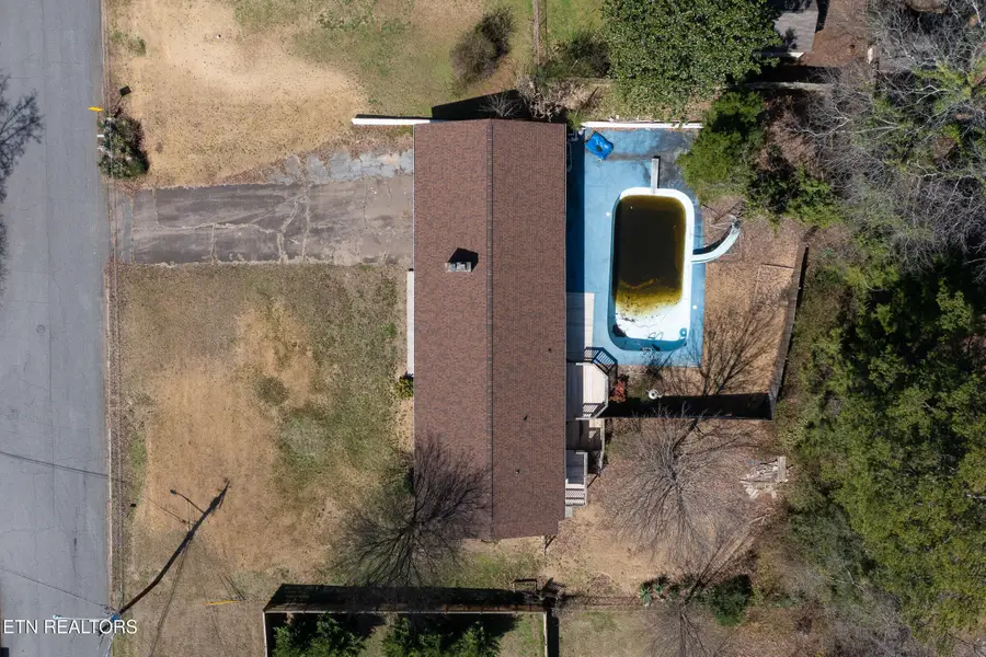 2405 Monterey Rd, Knoxville, TN 37912 - #3