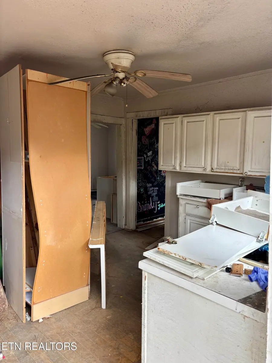 501 Central Ave, Athens, TN 37303 - #2