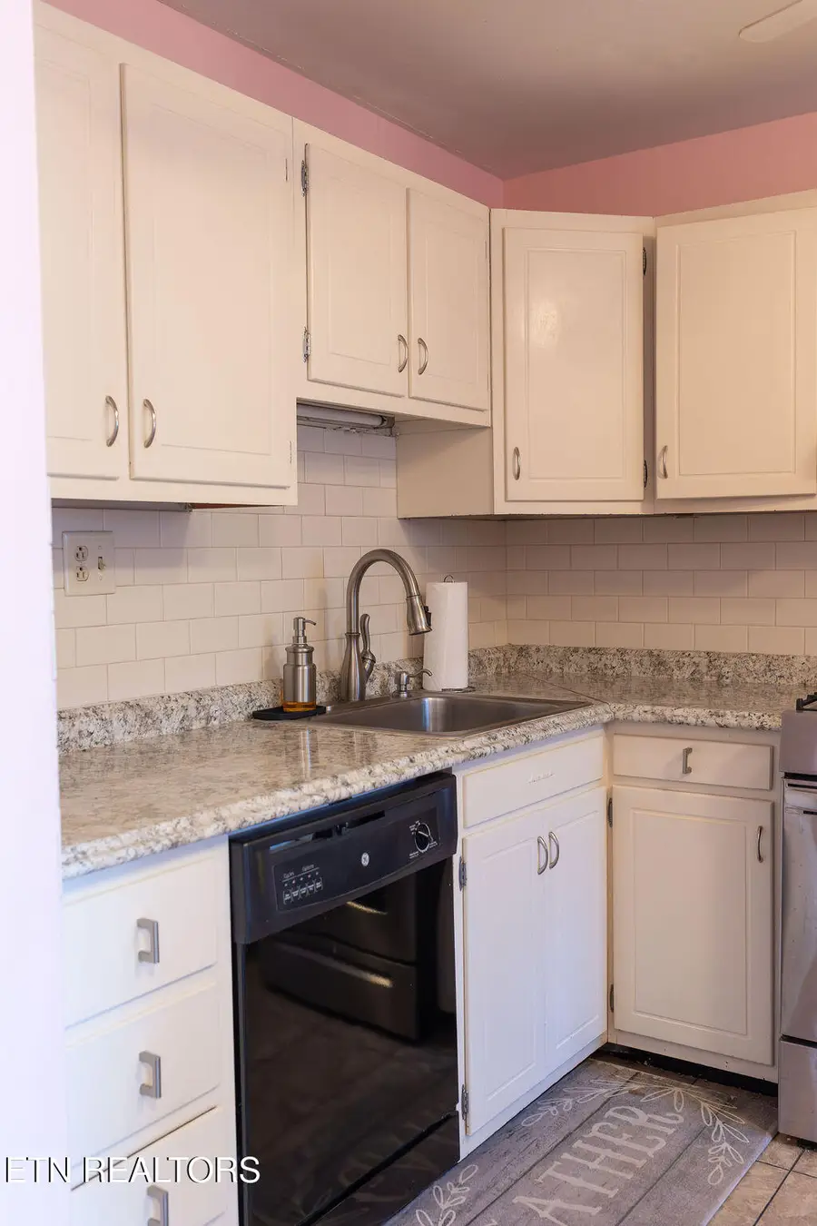 3636 Taliluna Ave #402, Knoxville, TN 37919 - #3