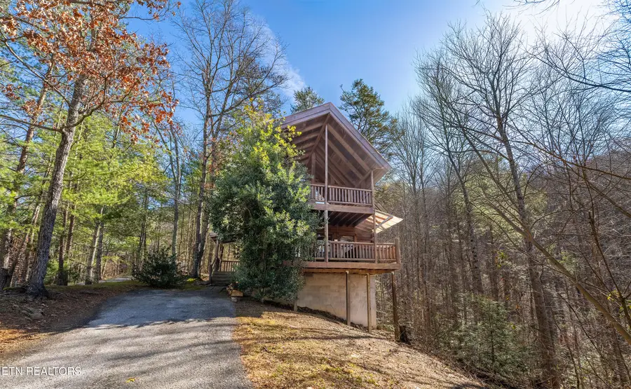 3040 Brothers Way, Pigeon Forge, TN 37862 - #2