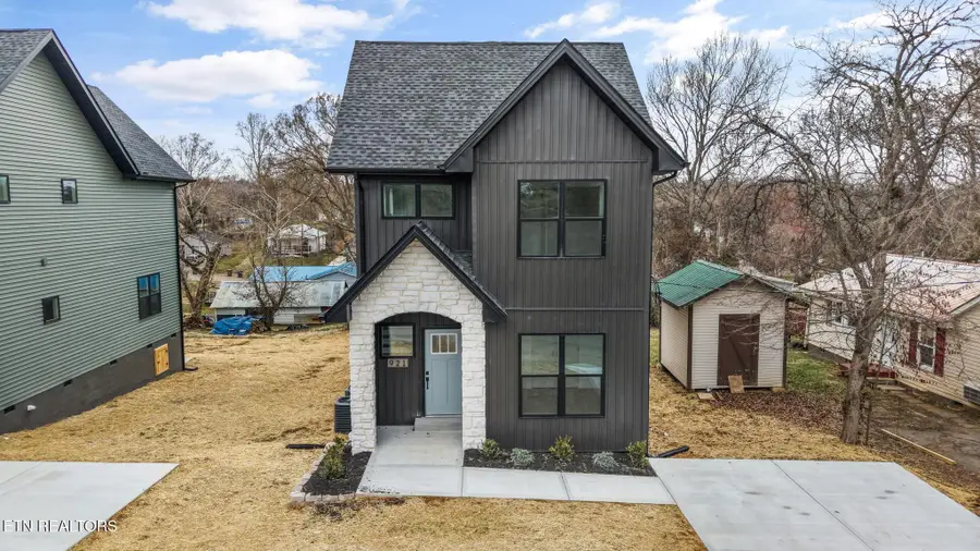 921 Drive E, Knoxville, TN 37920 - #3