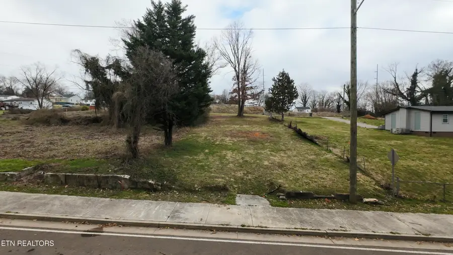 2126 Tennessee Ave, Knoxville, TN 37921 - #3