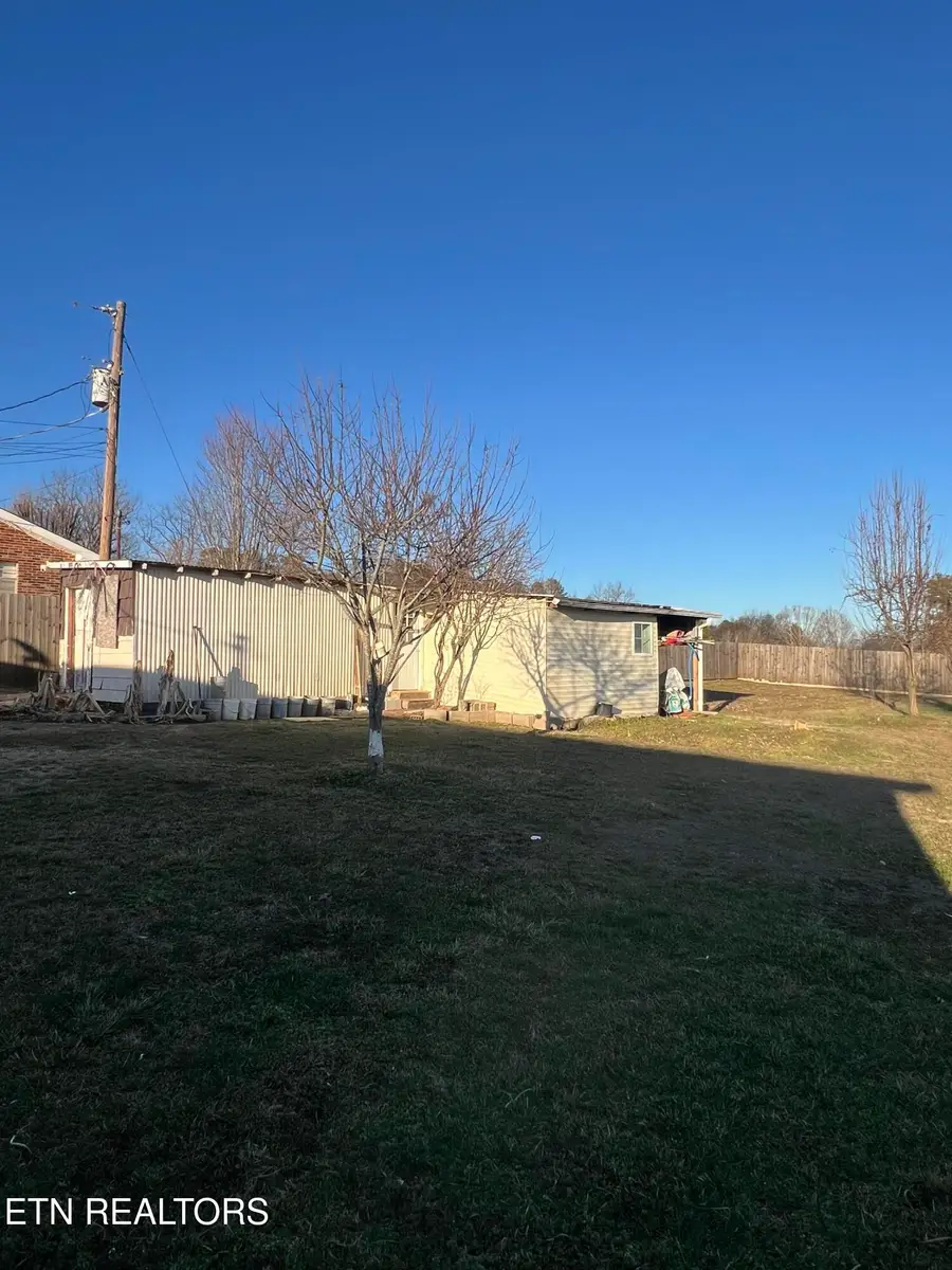 1029 Green Rd, Madisonville, TN 37354 - #2