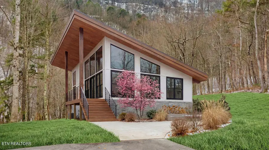 2736 Pine Crest Lane, Sevierville, TN 37862 - #2