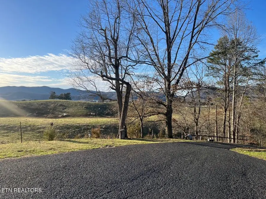 235 Parliament Rd, Harrogate, TN 37752 - #3