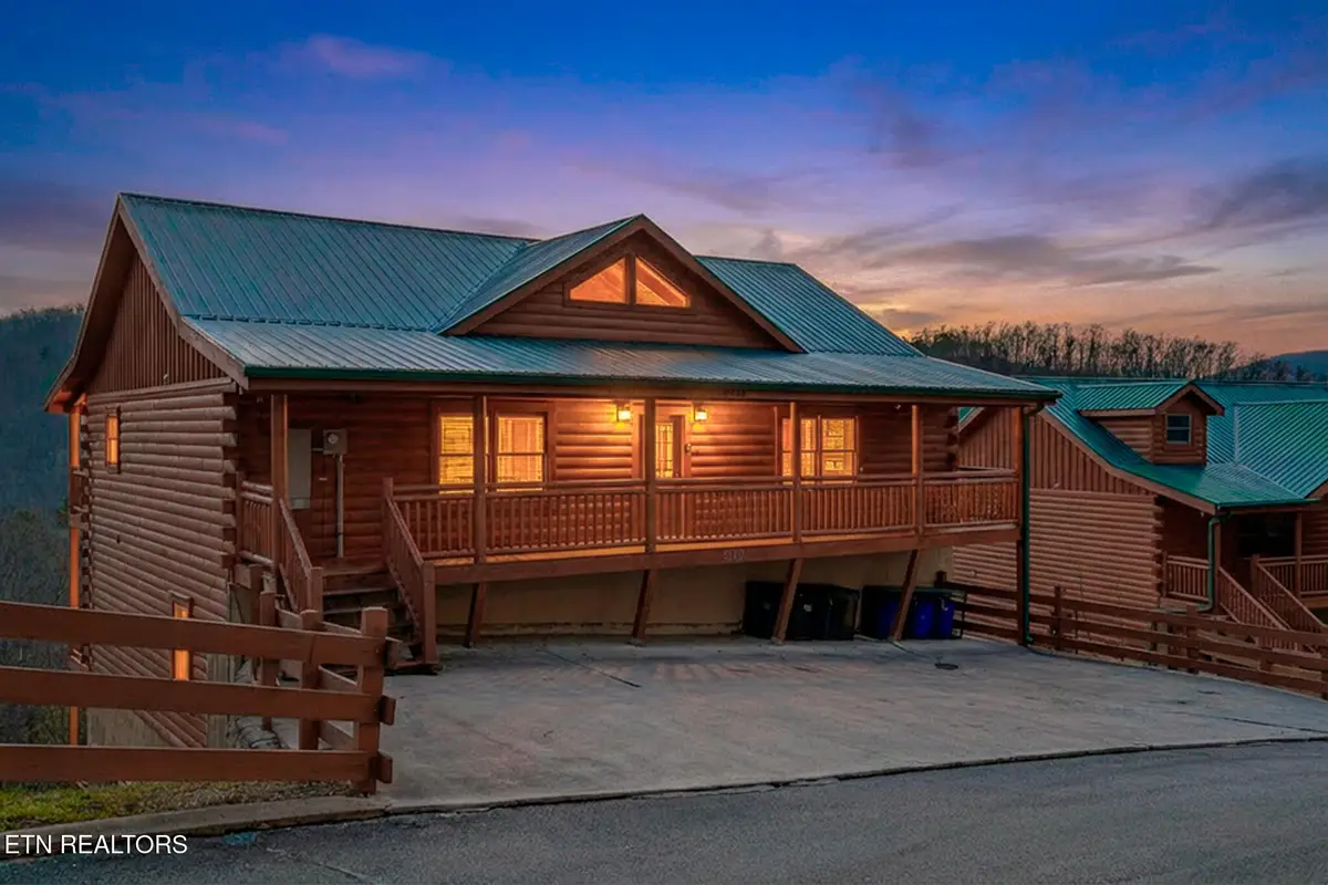 3310 Smoky Ridge Way, Sevierville, TN 37862 - #1