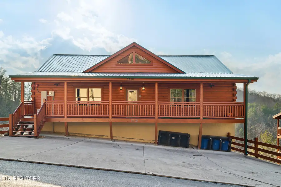 3310 Smoky Ridge Way, Sevierville, TN 37862 - #3