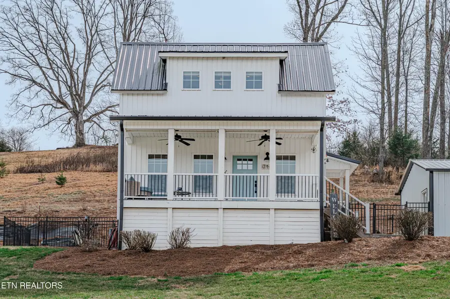 718 Offutt Rd, Clinton, TN 37716 - #3