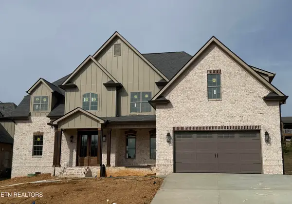 7733 Madgewood Lane, Knoxville, TN 37909