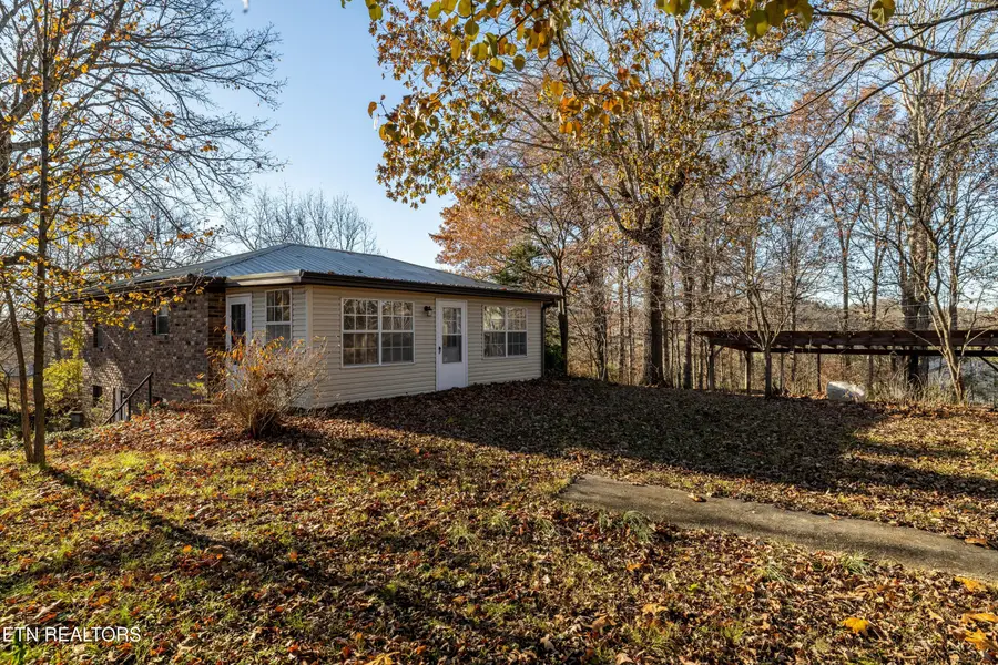 154 Alfred Mccammon Rd, Maryville, TN 37804 - #2
