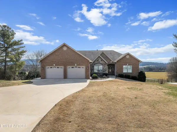 4724 Old Niles Ferry Rd, Maryville, TN 37801