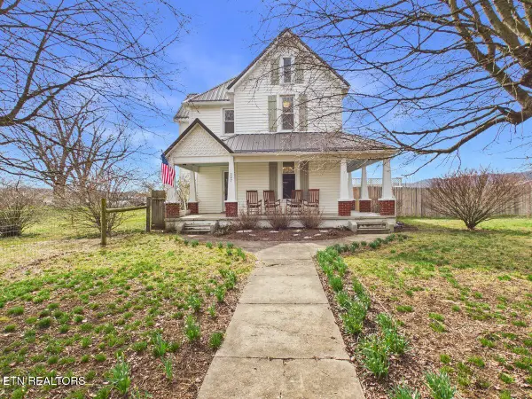 207 Thomas Rd, Speedwell, TN 37870